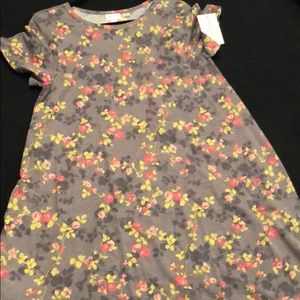 Lularoe Carly Size L SOFT Material